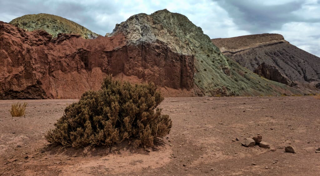 Valle del Arcoiris – Kolorowa Dolina w Atacamie