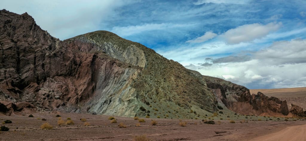 Valle del Arcoiris – Kolorowa Dolina w Atacamie