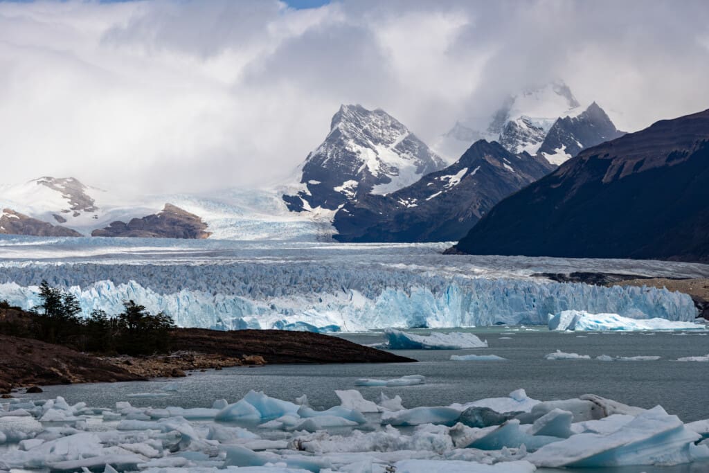 - lodowiec Perito Moreno