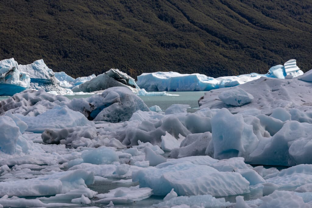 - lodowiec Perito Moreno